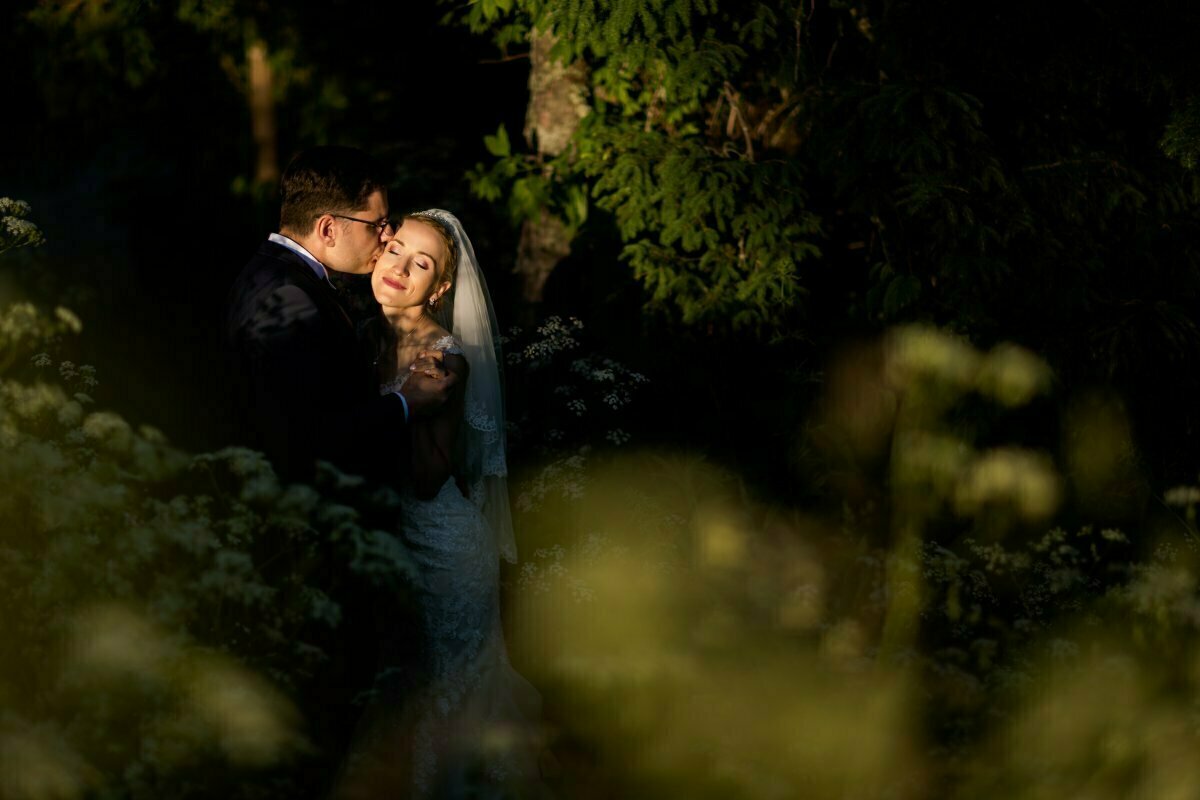 najlepsze zdjecia slubne, najpiekniejsze zdjecia slubne, fotografia slubna slask, zdjecia slubne slask, najlepszy fotograf slubny slask, plener slubny slask, sesje slubne slask, fotograf na slub slask, piekne fotografie slubne slask, dwoch fotografow na slub, fotografia weselna slask, fotografia weselna krakow, naturalna fotografia slubna, zdjecia slubne bielsko, fotograf slubny bielsko, fotografia slubna bielsko, zdjecia slubne krakow, fotografia slubna krakow, fotograf slubny krakow, oryginalna fotografia slubna, www.magiaobrazu.com,