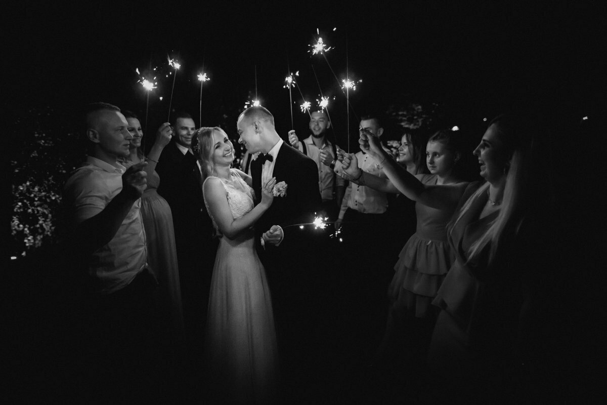 najlepsze zdjecia slubne, najpiekniejsze zdjecia slubne, fotografia slubna slask, zdjecia slubne slask, najlepszy fotograf slubny slask, plener slubny slask, sesje slubne slask, fotograf na slub slask, piekne fotografie slubne slask, dwoch fotografow na slub, fotografia weselna slask, fotografia weselna krakow, naturalna fotografia slubna, zdjecia slubne bielsko, fotograf slubny bielsko, fotografia slubna bielsko, zdjecia slubne krakow, fotografia slubna krakow, fotograf slubny krakow, oryginalna fotografia slubna, www.magiaobrazu.com,