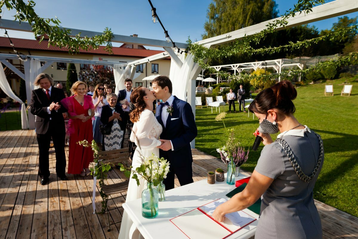 najlepsze zdjecia slubne 2020, najlepsze zdjęcia ślubne 2020, najpiekniejsze zdjecia slubne, fotografia slubna slask, zdjecia slubne slask, najlepszy fotograf slubny slask, plener slubny slask, sesje slubne slask, fotograf na slub slask, piekne fotografie slubne slask, dwoch fotografow na slub, fotografia weselna slask, fotografia weselna krakow, naturalna fotografia slubna, zdjecia slubne bielsko, fotograf slubny bielsko, fotografia slubna bielsko, zdjecia slubne krakow, fotografia slubna krakow, fotograf slubny krakow, oryginalna fotografia slubna, www.magiaobrazu.com,