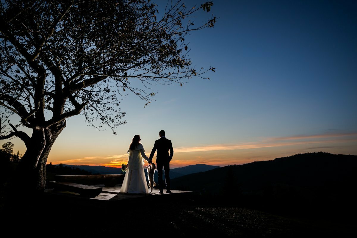 najlepsze zdjecia slubne 2021, najlepsze zdjęcia ślubne 2021, najpiekniejsze zdjecia slubne, fotografia slubna slask, zdjecia slubne slask, najlepszy fotograf slubny slask, plener slubny slask, sesje slubne slask, fotograf na slub slask, piekne fotografie slubne slask, dwoch fotografow na slub, fotografia weselna slask, fotografia weselna krakow, naturalna fotografia slubna, zdjecia slubne bielsko, fotograf slubny bielsko, fotografia slubna bielsko, zdjecia slubne krakow, fotografia slubna krakow, fotograf slubny krakow, oryginalna fotografia slubna, www.magiaobrazu.com,