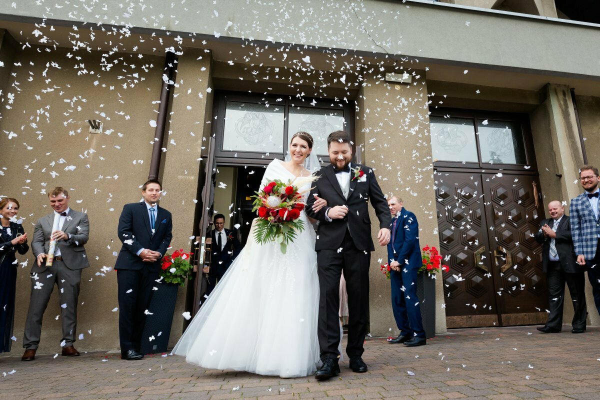 najlepsze zdjęcia ślubne 2021, najlepsze zdjęcia ślubne 2021, najpiekniejsze zdjecia slubne, fotografia slubna slask, zdjecia slubne slask, najlepszy fotograf slubny slask, plener slubny slask, sesje slubne slask, fotograf na slub slask, piekne fotografie slubne slask, dwoch fotografow na slub, fotografia weselna slask, fotografia weselna krakow, naturalna fotografia slubna, zdjecia slubne bielsko, fotograf slubny bielsko, fotografia slubna bielsko, zdjecia slubne krakow, fotografia slubna krakow, fotograf slubny krakow, oryginalna fotografia slubna, www.magiaobrazu.com,