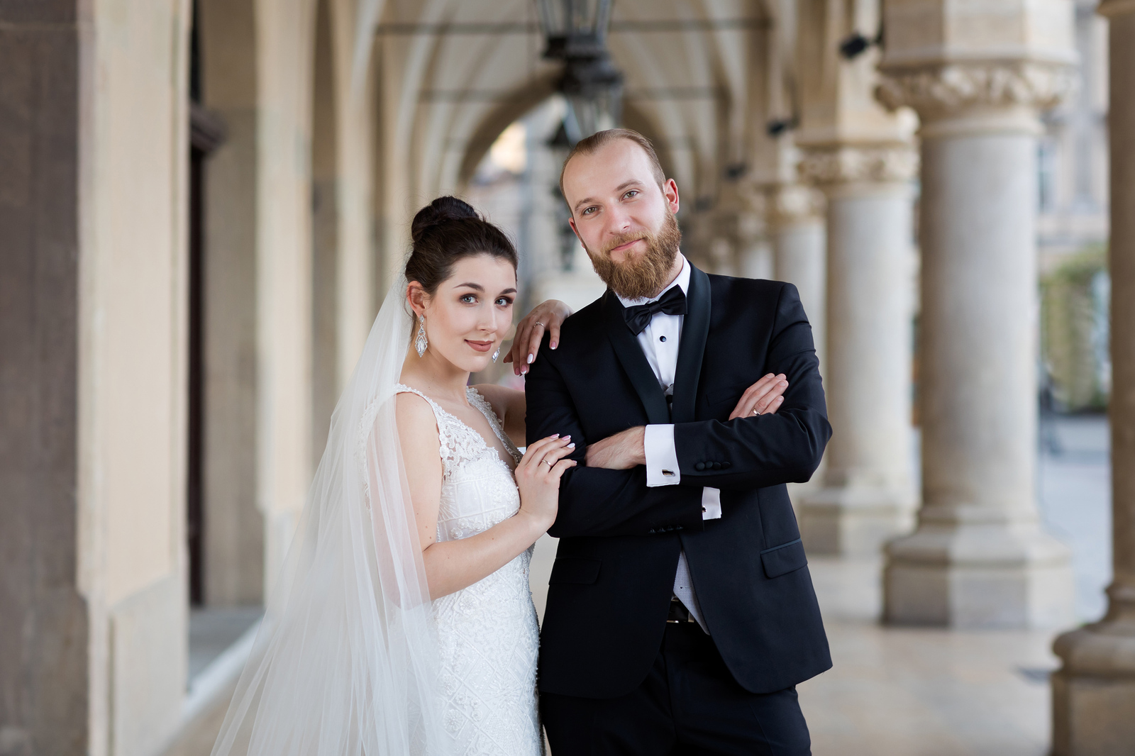 plener slubny na rynku w krakowie, sesja slubna w krakowie, plener slubny krakow, sesja slubna kraków, fotograf na slub krakow, fotografia slubna krakow, zdjecia slubne krakow, fotograf slubny krakow, zdjecia slubne slask, fotografia slubna slask, fotograf na slub slask, sesja slubna na krakowskim rynku, zdjecia slubne bielsko, fotografia slubna bielsko, fotografia slubna cieszyn