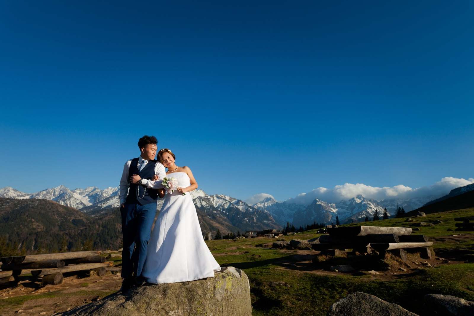 plener slubny w Tatrach, sesja slubna Tatry, wedding photography poland, prewedding session zakopane, wedding photos poland, fotografia slubna Tatry, tatrzanski plener slubny, sesja slubna tatry, plener slubny tatry, fotografia slubna slask, zdjecia slubne krakow, fotograf na slub zakopane, zdjecia slubne zakopane, fotografia slubna krakow, zdjecia slubne slask, fotografia slubna bielsko, zdjecia slubne bielsko, fotografia slubna zywiec, zdjecia slubne zywiec, piekna sesja slubna, najladniejsze sesje slubne, fotograf slubny Krakow, fotografowie slubni, dwoch fotografow na slub, Anna i Jacek Bieniek; zdjecia slubne slask, www.magiaobrazu.com,