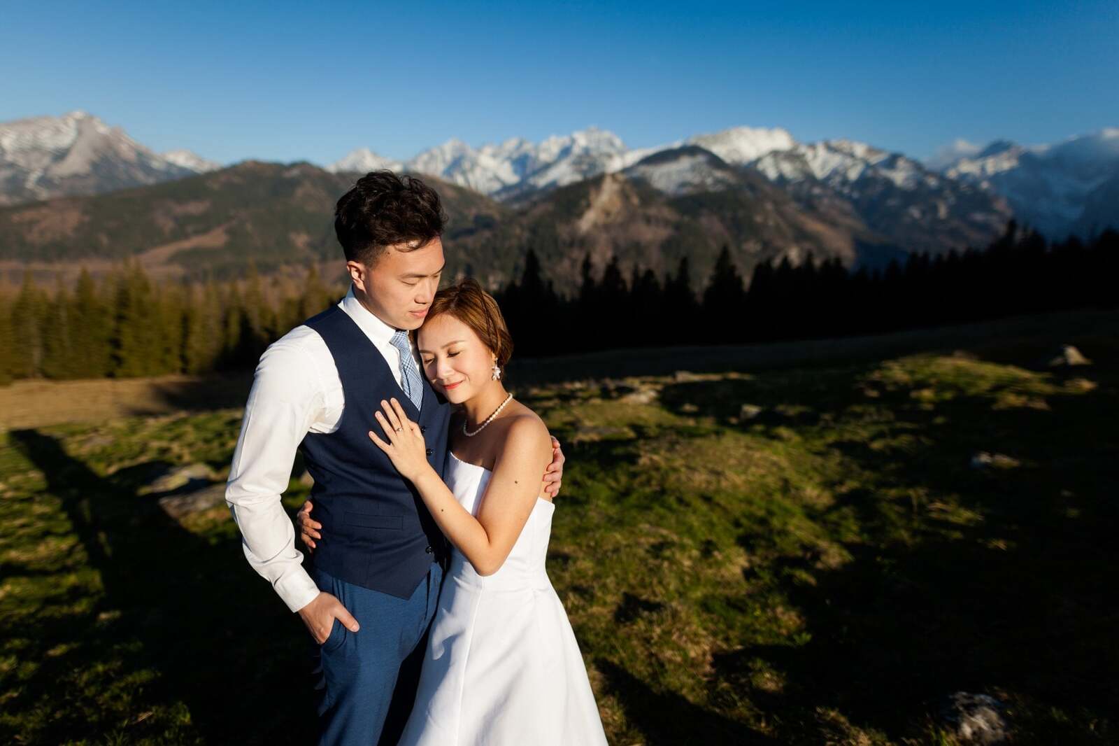 plener slubny w Tatrach, sesja slubna Tatry, wedding photography poland, prewedding session zakopane, wedding photos poland, fotografia slubna Tatry, tatrzanski plener slubny, sesja slubna tatry, plener slubny tatry, fotografia slubna slask, zdjecia slubne krakow, fotograf na slub zakopane, zdjecia slubne zakopane, fotografia slubna krakow, zdjecia slubne slask, fotografia slubna bielsko, zdjecia slubne bielsko, fotografia slubna zywiec, zdjecia slubne zywiec, piekna sesja slubna, najladniejsze sesje slubne, fotograf slubny Krakow, fotografowie slubni, dwoch fotografow na slub, Anna i Jacek Bieniek; zdjecia slubne slask, www.magiaobrazu.com,