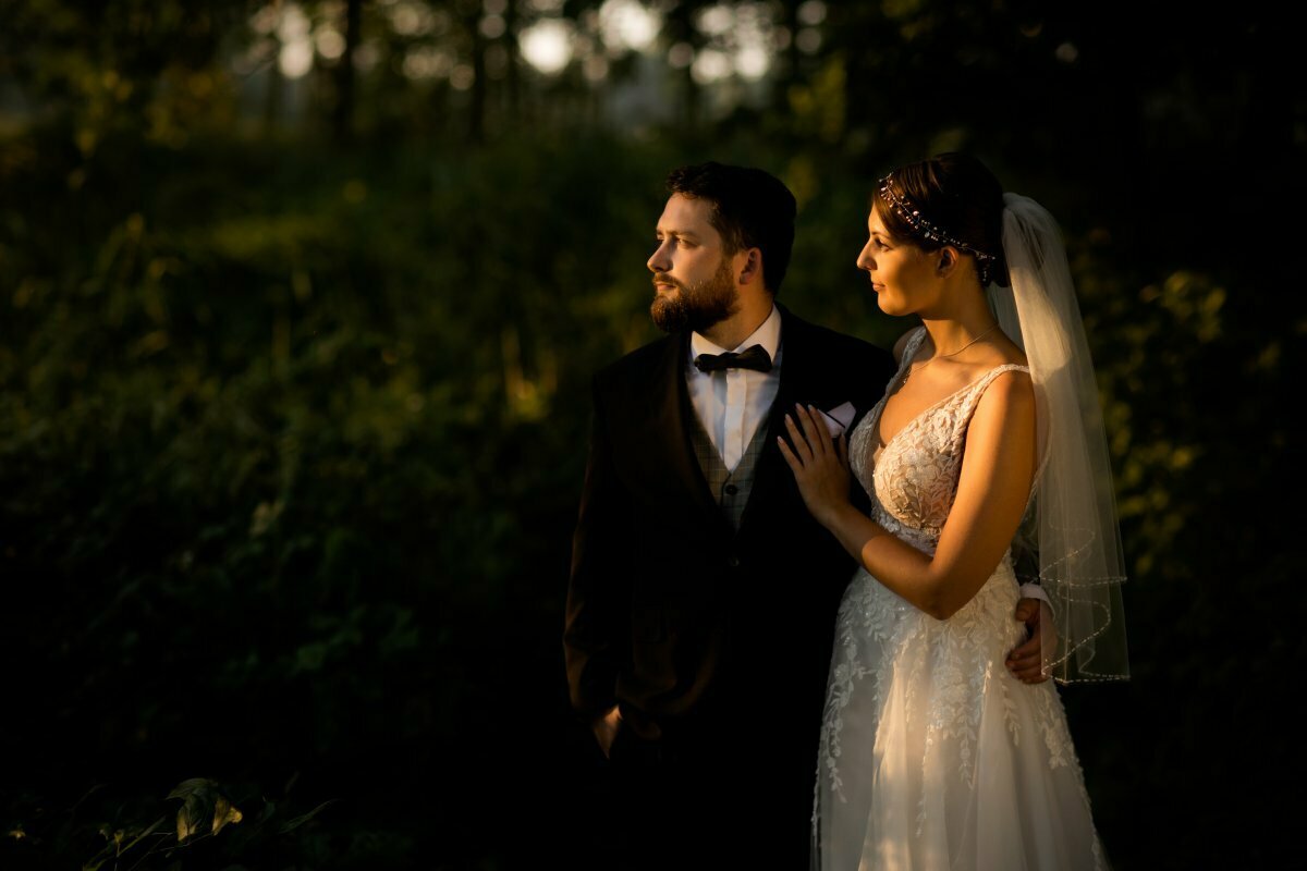 plener ślubny w lesie, romantyczna sesja ślubna śląsk, romantyczna sesja slubna slask, zdjecia slubne zywiec, romantyczny plener slubny, fotograf slubny bielsko, plener slubny w lesie slask, sesja slubna w lesie slask, plener slubny las slask, fotografia slubna slask, zdjecia slubne slask, fotografia slubna katowice, zdjecia slubne katowice, romantyczna sesja slubna slask, zdjecia slubne bielsko, fotografia slubna bielsko, oryginalny plener slubny, oryginalna sesja slubna, www.magiaobrazu.com
