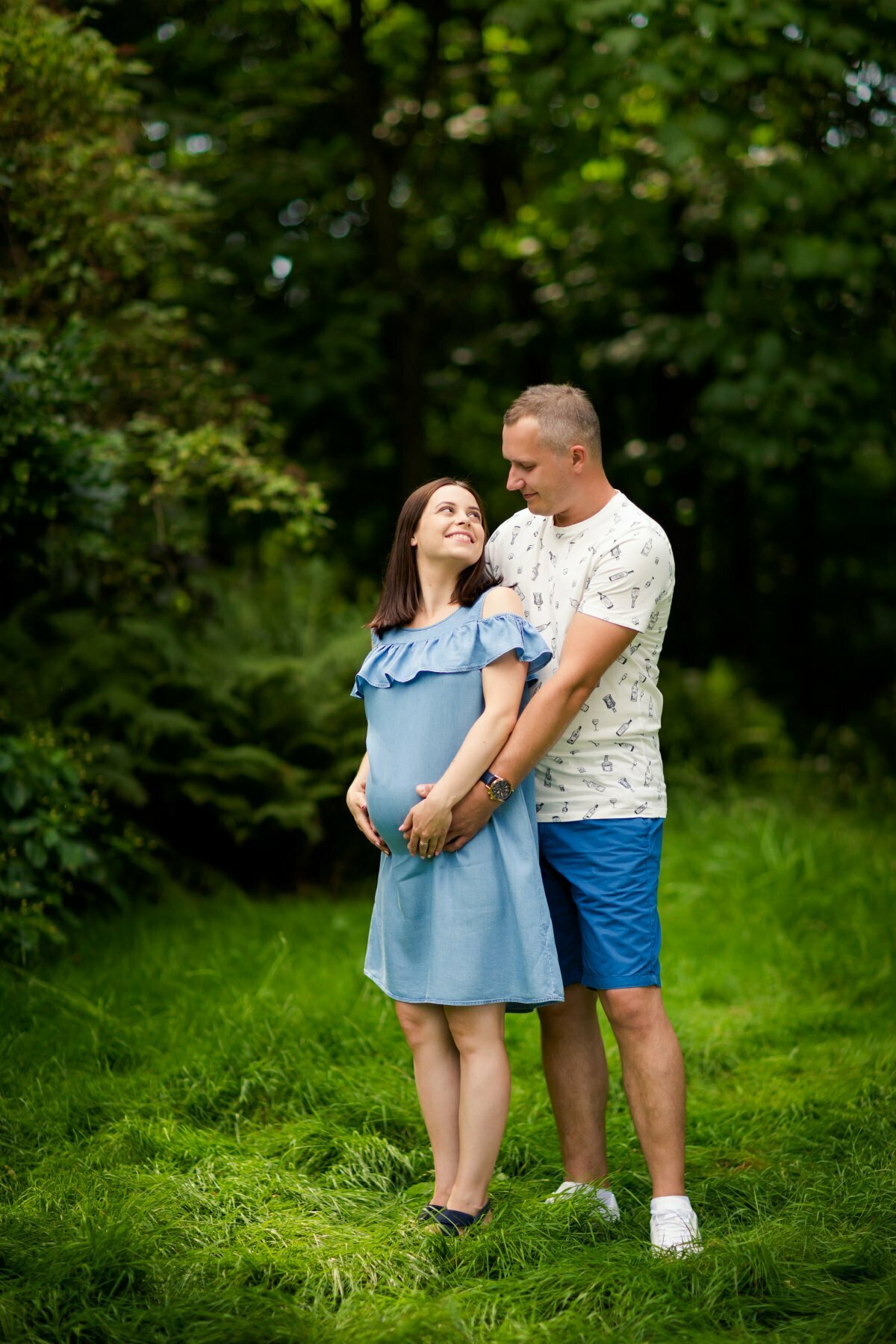 pokoleniowa sesja rodzinna, sesja rodzinna pokoleń, duza sesja rodzinna, sesja rodzinna, z rodzicami, dziadkami, wnukami, jesienna sesja, sesje jesienne, Sesje dzieciece, portrety dzieci, fotografia dzieci, www.magiaobrazu.com, duza sesja rodzinna, sesja rodzinna doroslych, dorosla sesja rodzinna pszczyna, duze sesje rodzinne pszczyna, www.annabieniek.com, fotograf czechowice, fotograf slask, fotografia krakow, zdjecia rodzinne, sesje rodzinne, fotografia rodzinna, rodzinny plener lesie, rodzinna sesja w lesie, jesienna sesja rodzinna