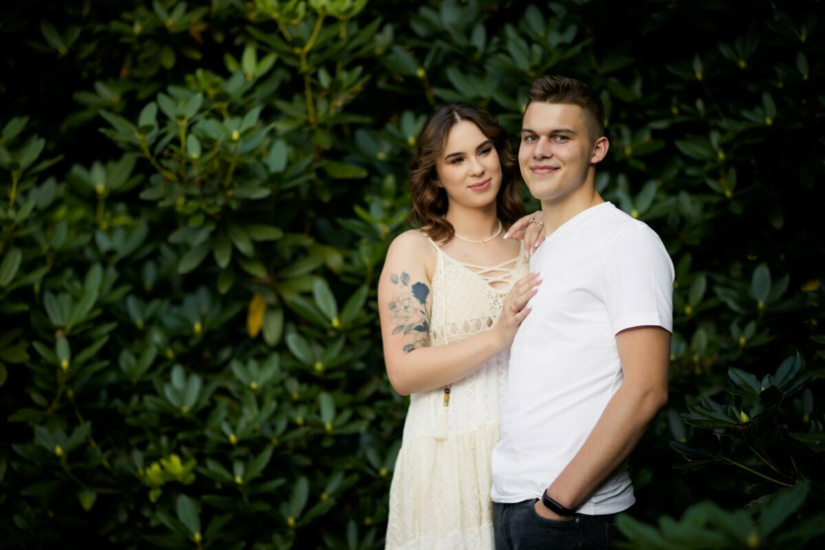 Romantyczna sesja pary w plenerze, sesja pary w parku, naturalna sesja pary, sesja par pszczyna, fotografia par pszczyna, romantyczna sesja pszczyna, sesja w parku pszczynskim, sesja narzeczenska w parku, plener narzeczenski w parku,sesje narzeczenskie slask, zdjecia narzeczenskie slask, sesja narzeczenska katowice, sesja zareczynowa slask, fotografia slubna krakow, zdjecia slubne krakow, www.magiaobrazu.com, fotografia slubna slask, fotograf slubny krakow, zdjecia przedslubne slask, fotografia slubna slask, romantyczna sesja narzeczenska, engagement session, prewedding photosession,