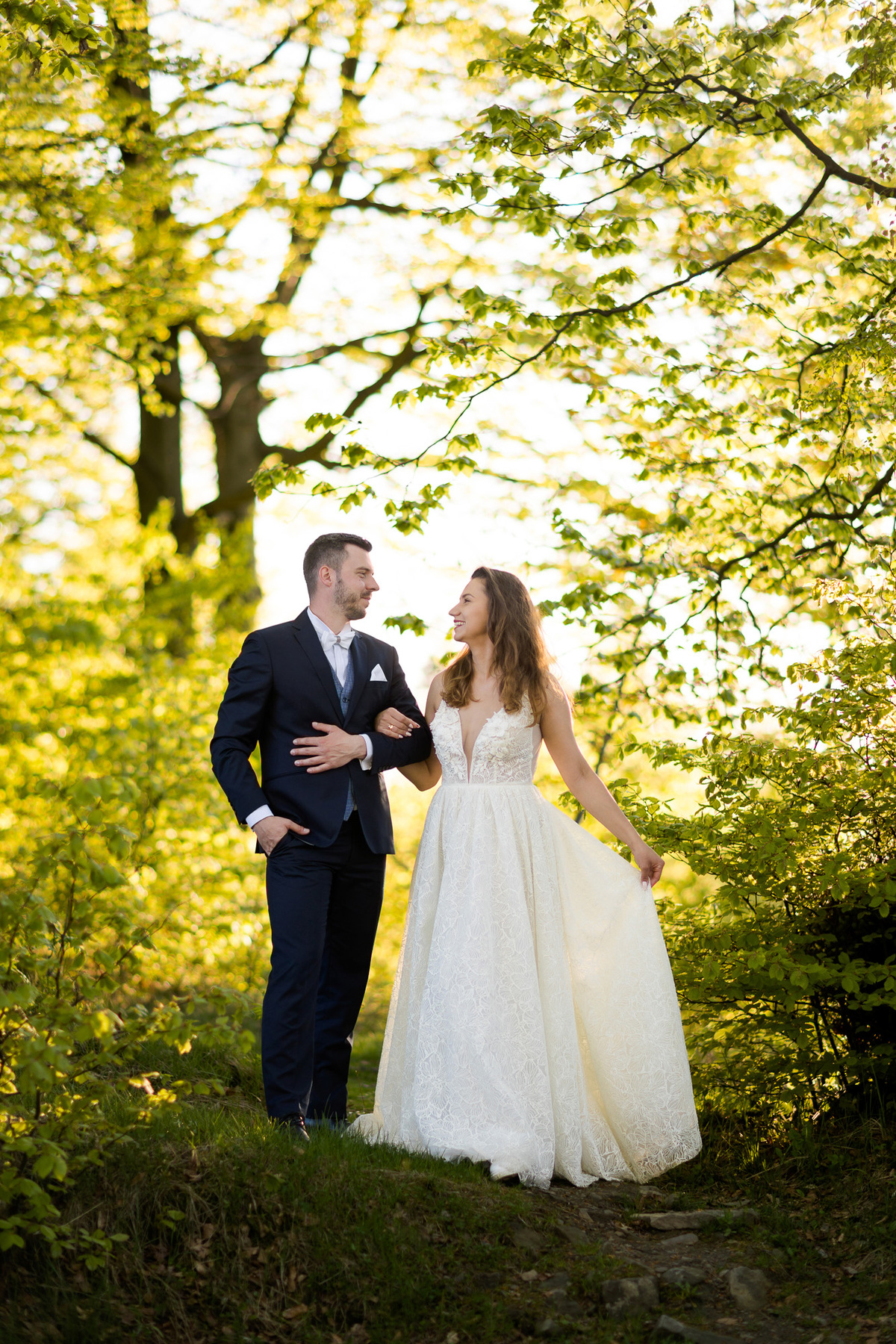 Romantyczna sesja ślubna Magdy i Pawła w górach - Beskidach, fotografia ślubna Bielsko