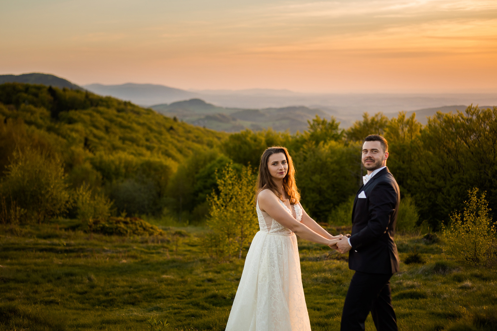 Romantyczna sesja ślubna Magdy i Pawła w górach - Beskidach, fotografia ślubna Bielsko