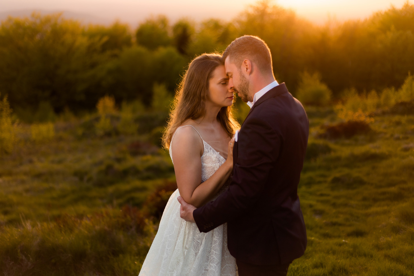 Romantyczna sesja ślubna Magdy i Pawła w górach - Beskidach, fotografia ślubna Bielsko