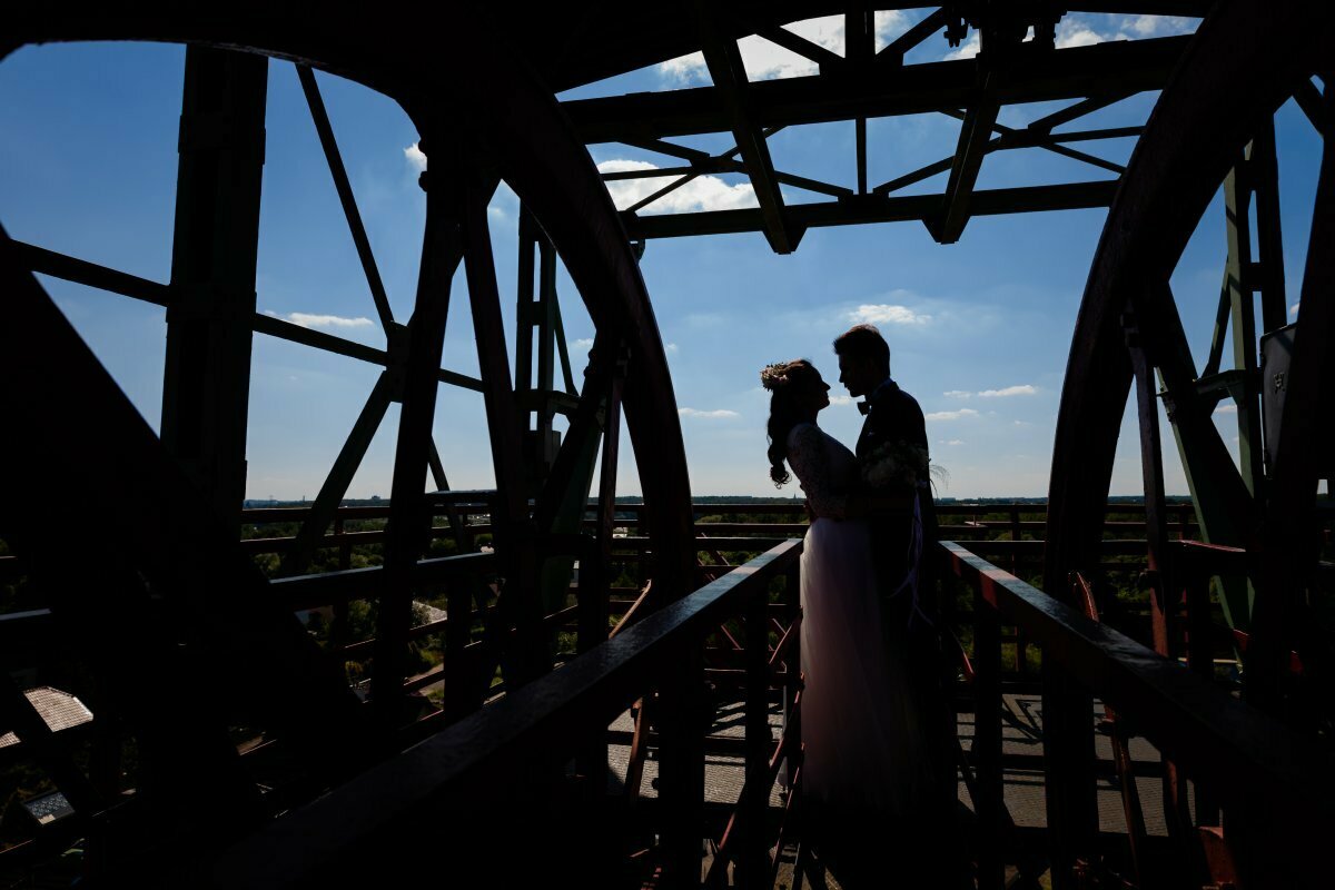 romantyczna sesja ślubna śląsk, romantyczna sesja slubna slask, zdjecia slubne zywiec, romantyczny plener slubny, fotograf slubny bielsko, plener slubny w lesie slask, sesja slubna w lesie slask, plener slubny las slask, sesja slubna nad jeziorem slask, fotografia slubna slask, zdjecia slubne slask, fotografia slubna katowice, zdjecia slubne katowice, romantyczna sesja slubna slask, zdjecia slubne bielsko, fotografia slubna bielsko, oryginalny plener slubny, oryginalna sesja slubna, www.magiaobrazu.com