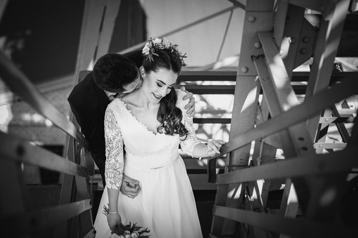 romantyczna sesja ślubna śląsk, romantyczna sesja slubna slask, zdjecia slubne zywiec, romantyczny plener slubny, fotograf slubny bielsko, plener slubny w lesie slask, sesja slubna w lesie slask, plener slubny las slask, sesja slubna nad jeziorem slask, fotografia slubna slask, zdjecia slubne slask, fotografia slubna katowice, zdjecia slubne katowice, romantyczna sesja slubna slask, zdjecia slubne bielsko, fotografia slubna bielsko, oryginalny plener slubny, oryginalna sesja slubna, www.magiaobrazu.com