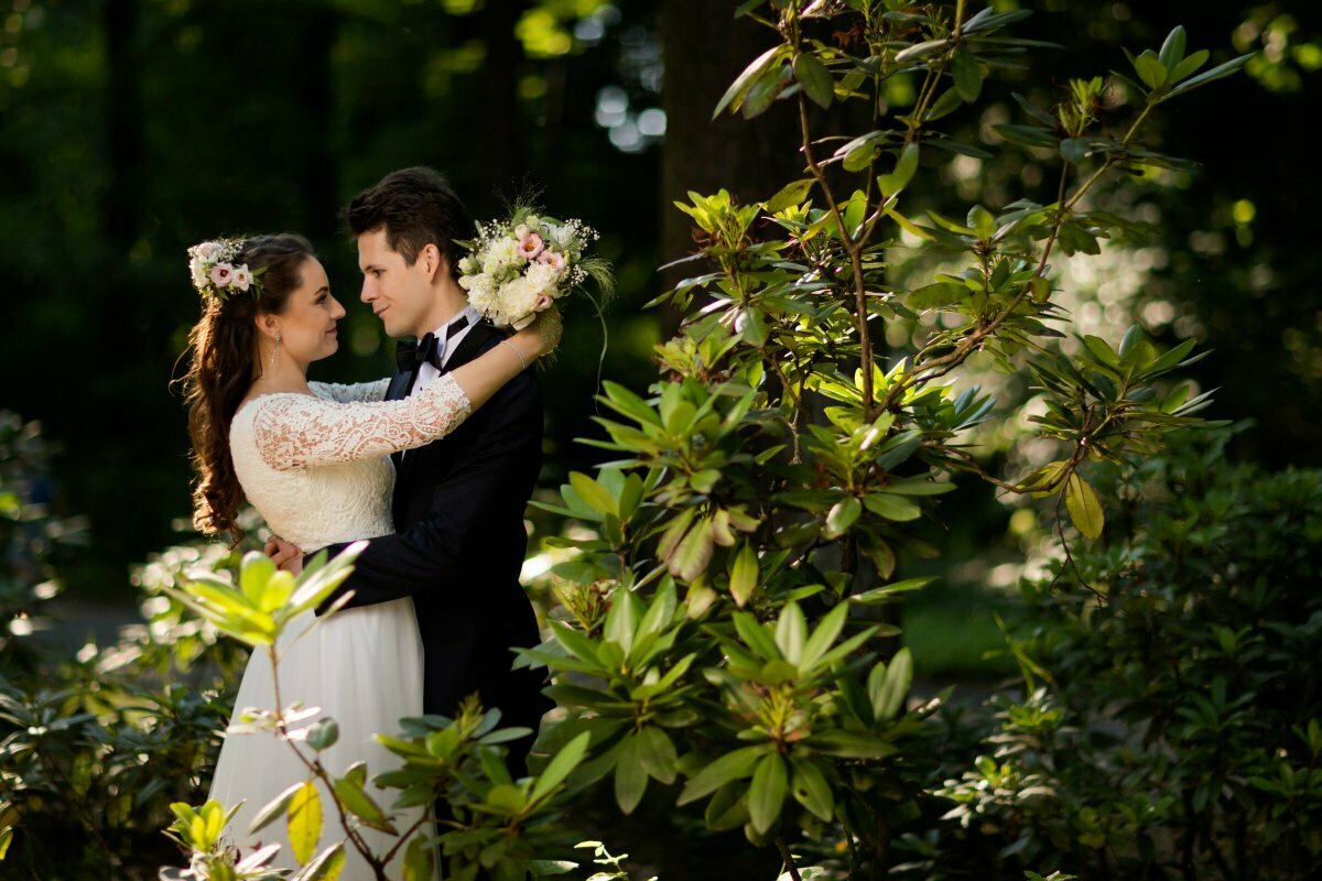 romantyczna sesja ślubna śląsk, romantyczna sesja slubna slask, zdjecia slubne zywiec, romantyczny plener slubny, fotograf slubny bielsko, plener slubny w lesie slask, sesja slubna w lesie slask, plener slubny las slask, sesja slubna nad jeziorem slask, fotografia slubna slask, zdjecia slubne slask, fotografia slubna katowice, zdjecia slubne katowice, romantyczna sesja slubna slask, zdjecia slubne bielsko, fotografia slubna bielsko, oryginalny plener slubny, oryginalna sesja slubna, www.magiaobrazu.com