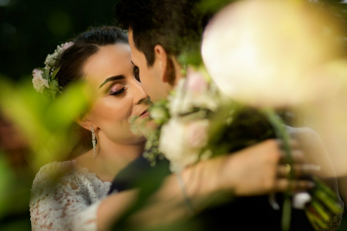 romantyczna sesja ślubna śląsk, romantyczna sesja slubna slask, zdjecia slubne zywiec, romantyczny plener slubny, fotograf slubny bielsko, plener slubny w lesie slask, sesja slubna w lesie slask, plener slubny las slask, sesja slubna nad jeziorem slask, fotografia slubna slask, zdjecia slubne slask, fotografia slubna katowice, zdjecia slubne katowice, romantyczna sesja slubna slask, zdjecia slubne bielsko, fotografia slubna bielsko, oryginalny plener slubny, oryginalna sesja slubna, www.magiaobrazu.com