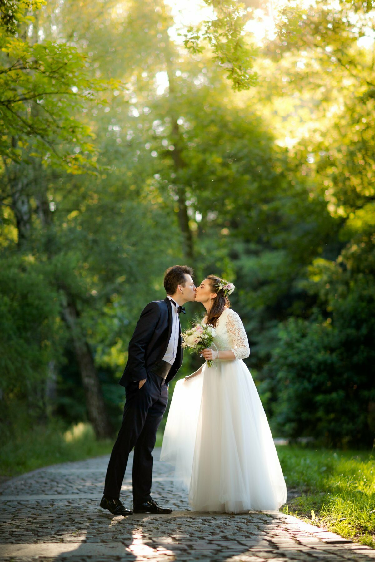 romantyczna sesja ślubna śląsk, romantyczna sesja slubna slask, zdjecia slubne zywiec, romantyczny plener slubny, fotograf slubny bielsko, plener slubny w lesie slask, sesja slubna w lesie slask, plener slubny las slask, sesja slubna nad jeziorem slask, fotografia slubna slask, zdjecia slubne slask, fotografia slubna katowice, zdjecia slubne katowice, romantyczna sesja slubna slask, zdjecia slubne bielsko, fotografia slubna bielsko, oryginalny plener slubny, oryginalna sesja slubna, www.magiaobrazu.com