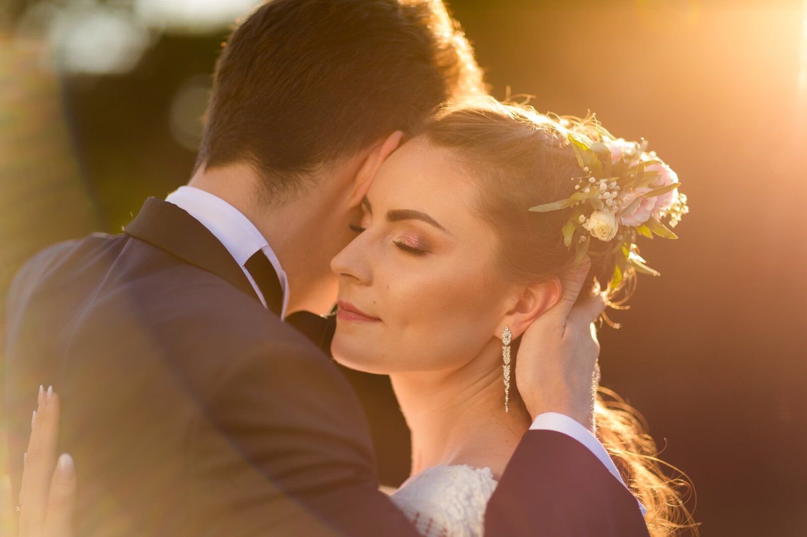 romantyczna sesja ślubna śląsk, romantyczna sesja slubna slask, zdjecia slubne zywiec, romantyczny plener slubny, fotograf slubny bielsko, plener slubny w lesie slask, sesja slubna w lesie slask, plener slubny las slask, sesja slubna nad jeziorem slask, fotografia slubna slask, zdjecia slubne slask, fotografia slubna katowice, zdjecia slubne katowice, romantyczna sesja slubna slask, zdjecia slubne bielsko, fotografia slubna bielsko, oryginalny plener slubny, oryginalna sesja slubna, www.magiaobrazu.com