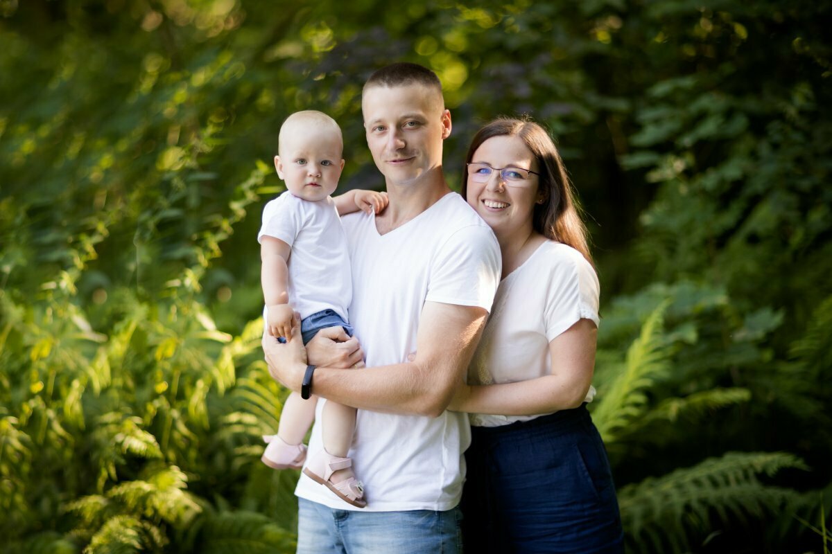 sesja na roczek, sesja rodzinna w naturze, sesje rodzinne w parku, zdjecia rodzinne, lifestylowa sesja rodzinna pszczyna, lifestylowe sesje rodzinne pszczyna, sesje dzieciece, zdjecia dzieciece, sesja rodzinna krakow, sesje rodzinne krakow, sesja rodzinna bielsko, fotografia rodzinna slask, zdjecia portretowe pszczyna, fotografia dziecieca bielsko, zdjecia dzieci bielsko, fotografia rodzinna bielsko-biala, fotografia rodzinna slask, zdjecia ludzi slask, zdjecia dla rodzin, fotograf fotograf rodzinny slask, fotograf czechowice, fotografia bielsko, zdjecia slask, www.magiaobrazu.com,