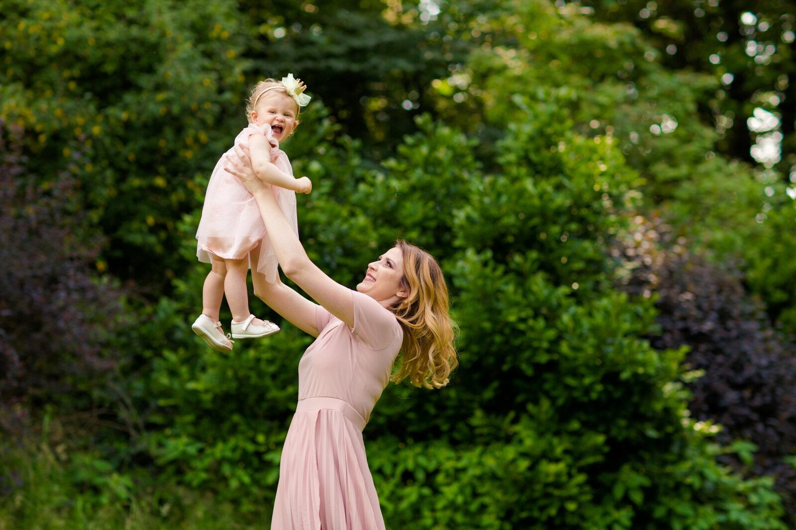 sesja na roczek pszczyna, lifestylowa sesja rodzinna pszczyna, lifestylowe sesje rodzinne pszczyna, wiosenna sesja rodzinna, sesje dzieciece pszczyna, zdjecia dzieciece pszczyna, fotografia noworodkowa pszczyna, sesja rodzinna bielsko, fotografia rodzinna slask, zdjecia portretowe pszczyna, sesja portretowa bielsko, zdjecia w plenerze bielsko, rodzina w plenerze slask, fotografia dziecieca bielsko, zdjecia dzieci bielsko, fotografia rodzinna bielsko-biala, fotografia rodzinna slask, zdjecia ludzi slask, zdjecia dla rodzin, fotograf fotograf rodzinny slask, , fotograf czechowice, fotografia bielsko, zdjecia slask, www.magiaobrazu.com,