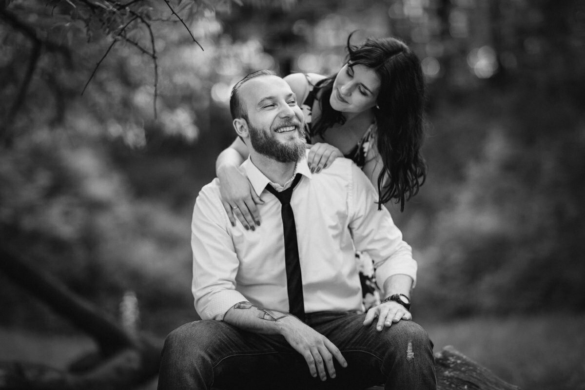 sesja narzeczeńska kraków, letnia sesja narzeczenska krakow, sesja narzeczenska krakow, sesje narzeczenskie krakow, park bednarskiego krakow, kopiec krakusa krakow, sesja na kopcu krakusa w krakowie, sesja w parku bednarskiego krakow, plener zareczynowy krakow, sesja zareczynowa krakow, sesja narzeczenska w parku, plener narzeczenski w parku,sesje narzeczenskie slask, zdjecia narzeczenskie slask, sesja narzeczenska katowice, sesja zareczynowa slask, fotografia slubna krakow, zdjecia slubne krakow, www.magiaobrazu.com, fotografia slubna slask, fotograf slubny krakow, zdjecia przedslubne slask, fotografia slubna slask, romantyczna sesja narzeczenska, engagement session, prewedding photosession,