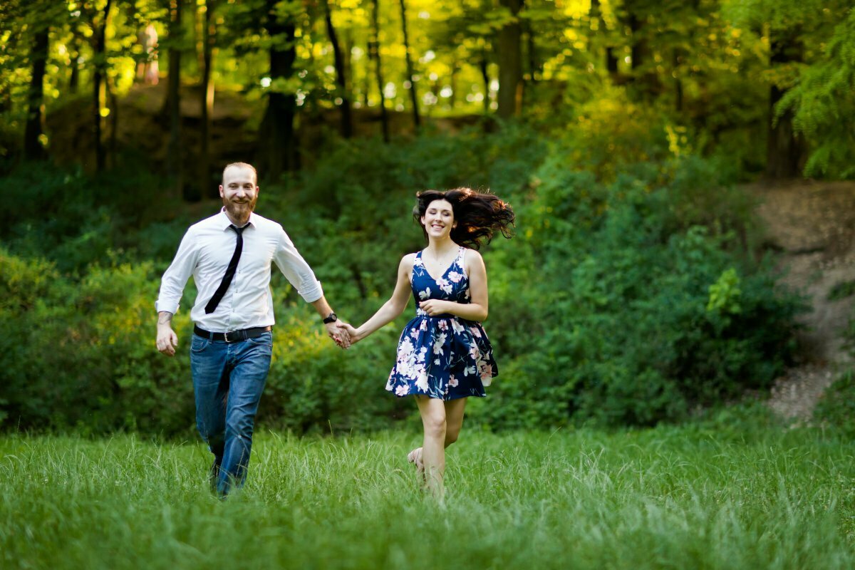 sesja narzeczeńska kraków, letnia sesja narzeczenska krakow, sesja narzeczenska krakow, sesje narzeczenskie krakow, park bednarskiego krakow, kopiec krakusa krakow, sesja na kopcu krakusa w krakowie, sesja w parku bednarskiego krakow, plener zareczynowy krakow, sesja zareczynowa krakow, sesja narzeczenska w parku, plener narzeczenski w parku,sesje narzeczenskie slask, zdjecia narzeczenskie slask, sesja narzeczenska katowice, sesja zareczynowa slask, fotografia slubna krakow, zdjecia slubne krakow, www.magiaobrazu.com, fotografia slubna slask, fotograf slubny krakow, zdjecia przedslubne slask, fotografia slubna slask, romantyczna sesja narzeczenska, engagement session, prewedding photosession,