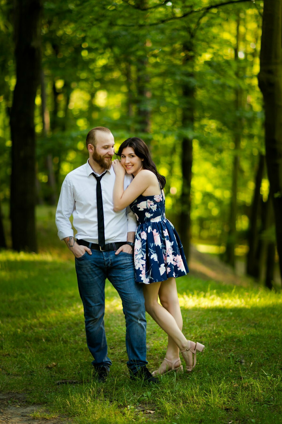 sesja narzeczeńska kraków, letnia sesja narzeczenska krakow, sesja narzeczenska krakow, sesje narzeczenskie krakow, park bednarskiego krakow, kopiec krakusa krakow, sesja na kopcu krakusa w krakowie, sesja w parku bednarskiego krakow, plener zareczynowy krakow, sesja zareczynowa krakow, sesja narzeczenska w parku, plener narzeczenski w parku,sesje narzeczenskie slask, zdjecia narzeczenskie slask, sesja narzeczenska katowice, sesja zareczynowa slask, fotografia slubna krakow, zdjecia slubne krakow, www.magiaobrazu.com, fotografia slubna slask, fotograf slubny krakow, zdjecia przedslubne slask, fotografia slubna slask, romantyczna sesja narzeczenska, engagement session, prewedding photosession,