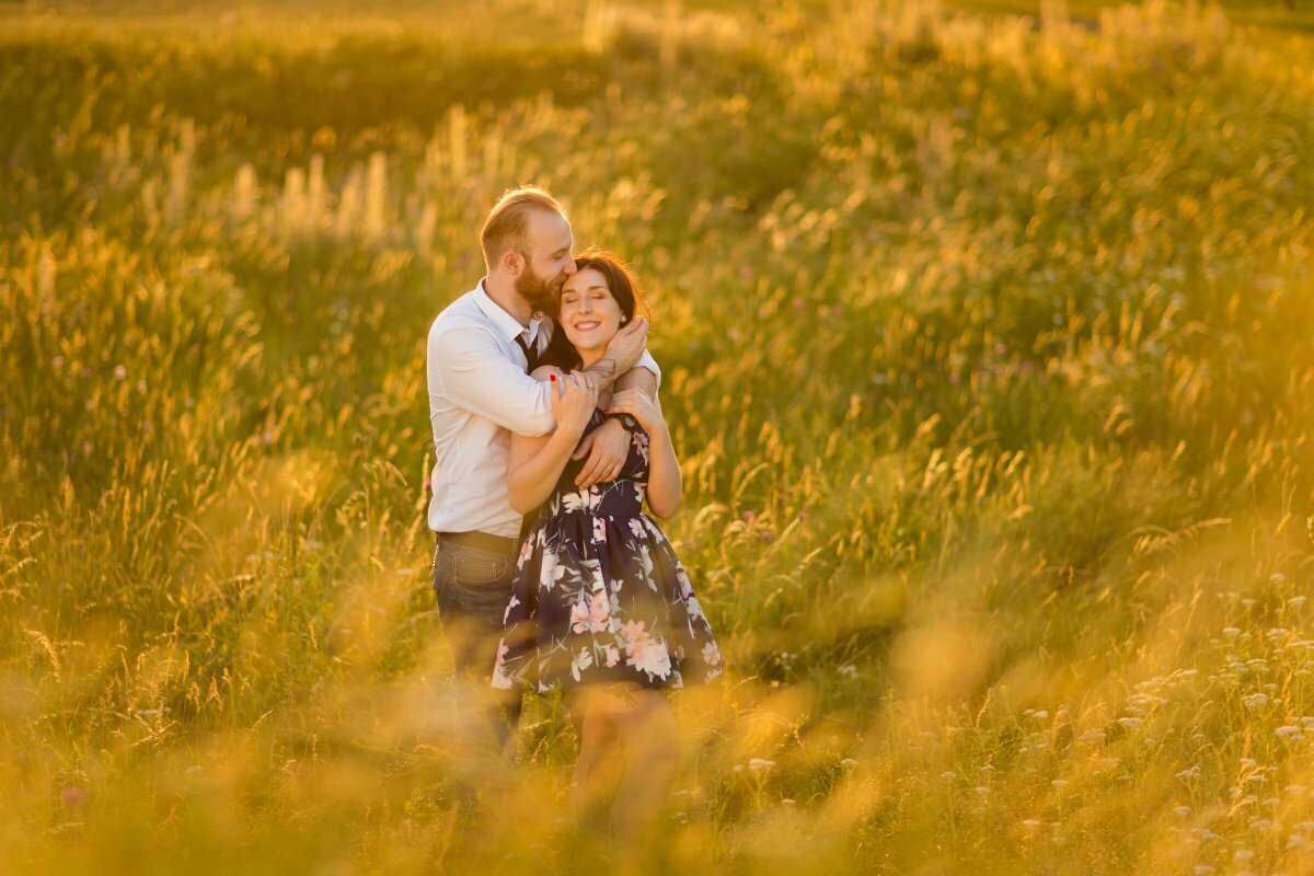 sesja narzeczeńska kraków, letnia sesja narzeczenska krakow, sesja narzeczenska krakow, sesje narzeczenskie krakow, park bednarskiego krakow, kopiec krakusa krakow, sesja na kopcu krakusa w krakowie, sesja w parku bednarskiego krakow, plener zareczynowy krakow, sesja zareczynowa krakow, sesja narzeczenska w parku, plener narzeczenski w parku,sesje narzeczenskie slask, zdjecia narzeczenskie slask, sesja narzeczenska katowice, sesja zareczynowa slask, fotografia slubna krakow, zdjecia slubne krakow, www.magiaobrazu.com, fotografia slubna slask, fotograf slubny krakow, zdjecia przedslubne slask, fotografia slubna slask, romantyczna sesja narzeczenska, engagement session, prewedding photosession,