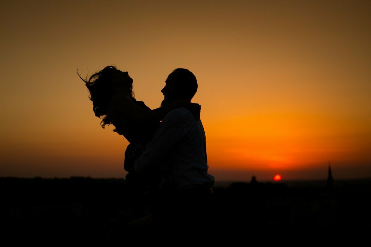 sesja narzeczeńska kraków, letnia sesja narzeczenska krakow, sesja narzeczenska krakow, sesje narzeczenskie krakow, park bednarskiego krakow, kopiec krakusa krakow, sesja na kopcu krakusa w krakowie, sesja w parku bednarskiego krakow, plener zareczynowy krakow, sesja zareczynowa krakow, sesja narzeczenska w parku, plener narzeczenski w parku,sesje narzeczenskie slask, zdjecia narzeczenskie slask, sesja narzeczenska katowice, sesja zareczynowa slask, fotografia slubna krakow, zdjecia slubne krakow, www.magiaobrazu.com, fotografia slubna slask, fotograf slubny krakow, zdjecia przedslubne slask, fotografia slubna slask, romantyczna sesja narzeczenska, engagement session, prewedding photosession,