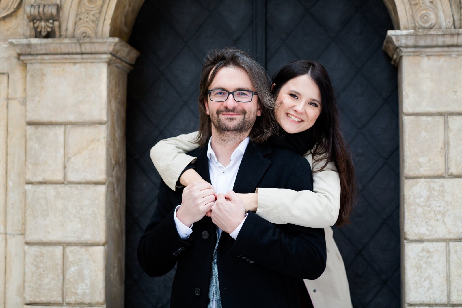 sesja narzeczeńska w krakowie, sesja narzeczenska w krakowie, zimowa sesja narzeczenska krakow, sesja narzeczenska krakow, sesje narzeczenskie krakow, plener zareczynowy krakow, sesja zareczynowa krakow, sesja narzeczenska w miescie, plener narzeczenski w miescie,sesje narzeczenskie slask, zdjecia narzeczenskie slask, sesja narzeczenska katowice, sesja zareczynowa slask, fotografia slubna krakow, zdjecia slubne krakow, www.magiaobrazu.com, fotografia slubna slask, fotograf slubny krakow, fotografia slubna slask, romantyczna sesja narzeczenska, engagement session, prewedding photosession,