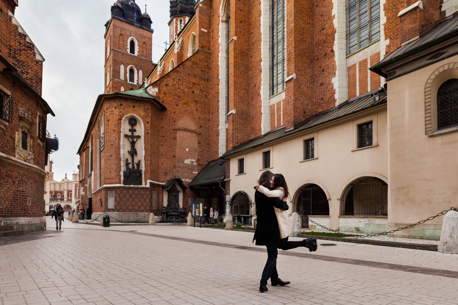 sesja narzeczeńska w krakowie, sesja narzeczenska w krakowie, zimowa sesja narzeczenska krakow, sesja narzeczenska krakow, sesje narzeczenskie krakow, plener zareczynowy krakow, sesja zareczynowa krakow, sesja narzeczenska w miescie, plener narzeczenski w miescie,sesje narzeczenskie slask, zdjecia narzeczenskie slask, sesja narzeczenska katowice, sesja zareczynowa slask, fotografia slubna krakow, zdjecia slubne krakow, www.magiaobrazu.com, fotografia slubna slask, fotograf slubny krakow, fotografia slubna slask, romantyczna sesja narzeczenska, engagement session, prewedding photosession,