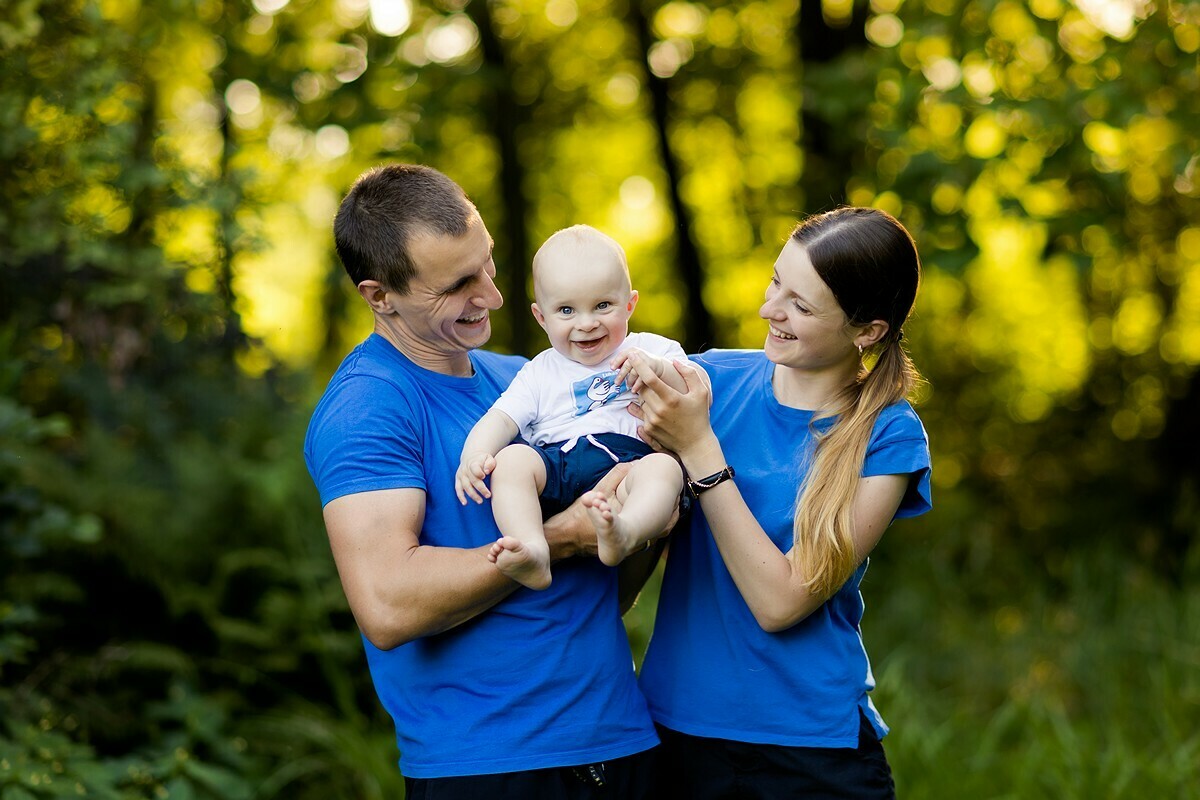 Sesja rodzinna w naturze, lifestylowa sesja rodzinna pszczyna, lifestylowe sesje rodzinne pszczyna, sesje dzieciece pszczyna, zdjecia dzieciece pszczyna, sesja rodzinna bielsko, fotografia rodzinna slask, rodzina w plenerze slask, fotografia dziecieca bielsko, zdjecia dzieci bielsko, fotografia rodzinna bielsko-biala, fotografia rodzinna slask, fotograf rodzinny slask, fotograf czechowice, fotografia bielsko