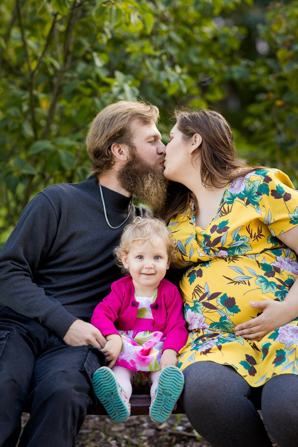 Sesja rodzinna w parku, sesja brzuszkowa w plenerze Pszczyna