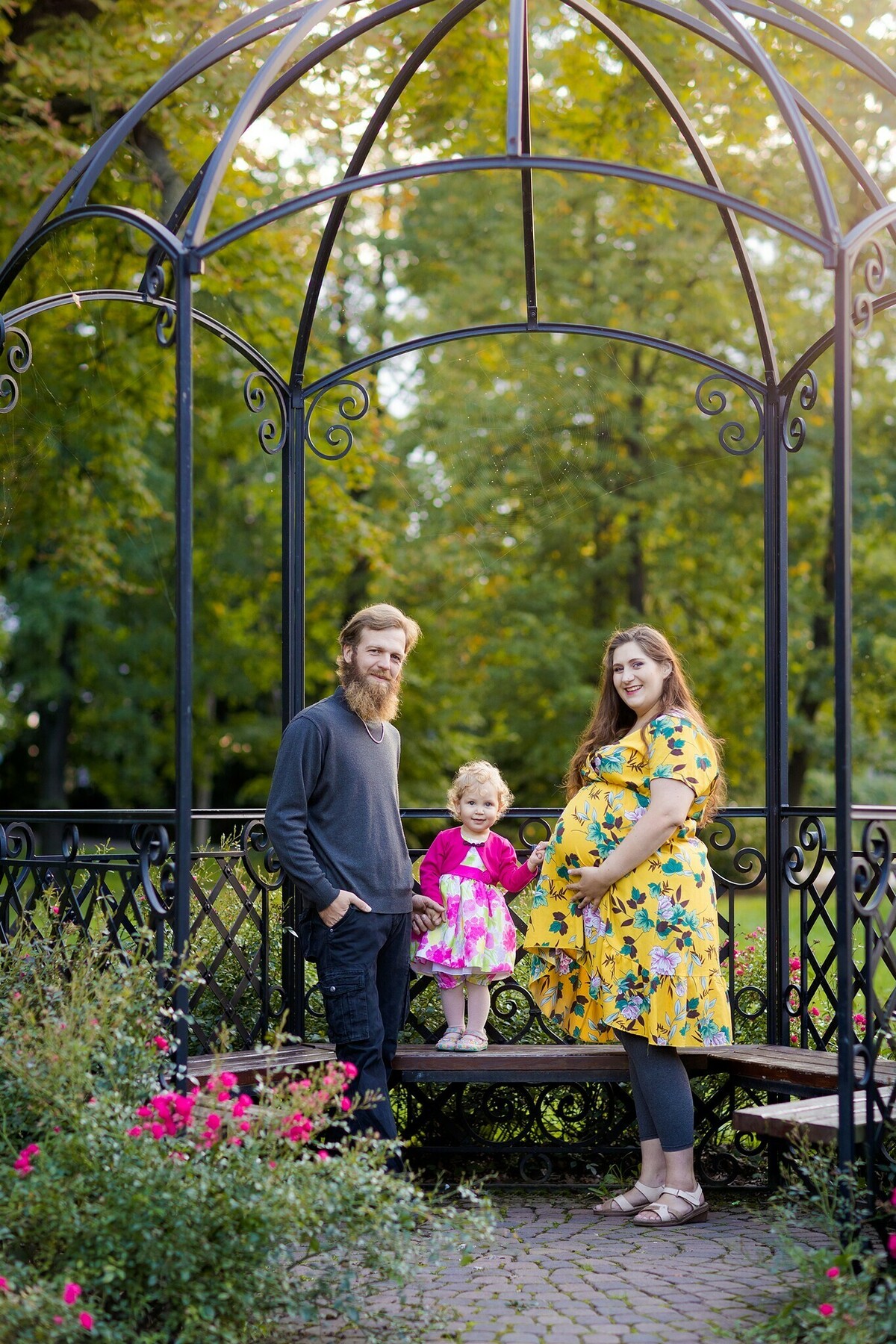 Sesja rodzinna w parku, sesja brzuszkowa w plenerze Pszczyna