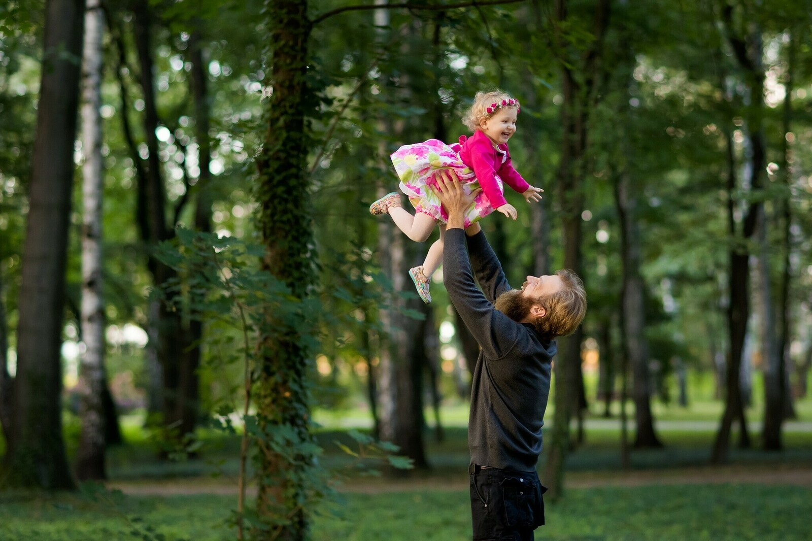Sesja rodzinna w parku, sesja brzuszkowa w plenerze Pszczyna