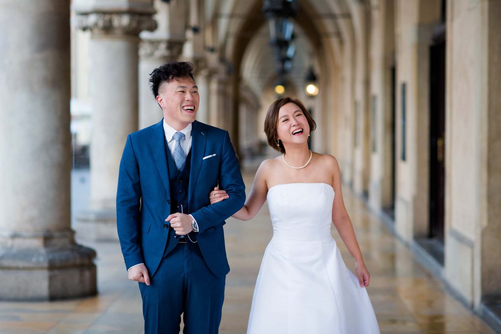 sesja ślubna w Krakowie, plener slubny na rynku w krakowie, fotograf na slub krakow, fotografia slubna krakow, zdjecia slubne krakow, fotograf slubny krakow, fotograf weselny krakow, zdjecia slubne slask, fotografia slubna slask, prewedding session krakow, cracow pre wedding session, fotograf na slub slask, sesja slubna na krakowskim rynku, sesja slubna o swicie, zdjecia slubne bielsko, fotografia slubna bielsko, zdjecia slubne wadowice, fotografia slubna wadowice, plener slubny o swicie, dwoch fotografow na slub, zdjecia slubne cieszyn, sesja slubna na wawelu, plener slubny wawel, fotografia slubna cieszyn