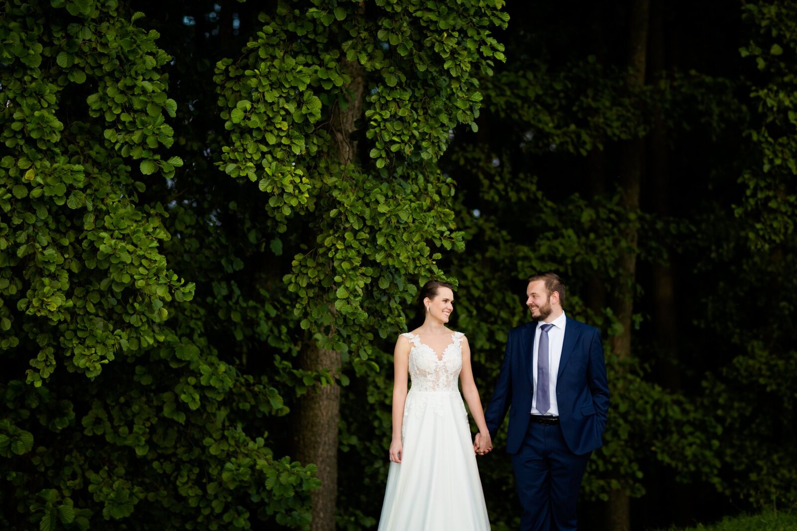 sesja ślubna w tychach, sesja slubna w tychach, jesienny plener slubny, jesienna sesja slubna, plener slubny slask, sesja slubna cieszyn, plener slubny cieszyn, sesja slubna paprocany, plener slubny paprocany, zdjecia slubne bielsko, fotografia slubna bielsko, jesienny plener slubny, jesienna sesja slubna, fotografia slubna zywiec, zdjecia slubne zywiec, fotografia slubna slask, fotografia slubna katowice, zdjecia slubne katowice, fotograf slubny katowice, zdjecia slubne bielsko, fotograf slubny bielsko, zdjecia slubne slask, dwoch fotografow na slub, fotografia slubna krakow, zdjecia slubne zywiec, fotografia slubna zywiec