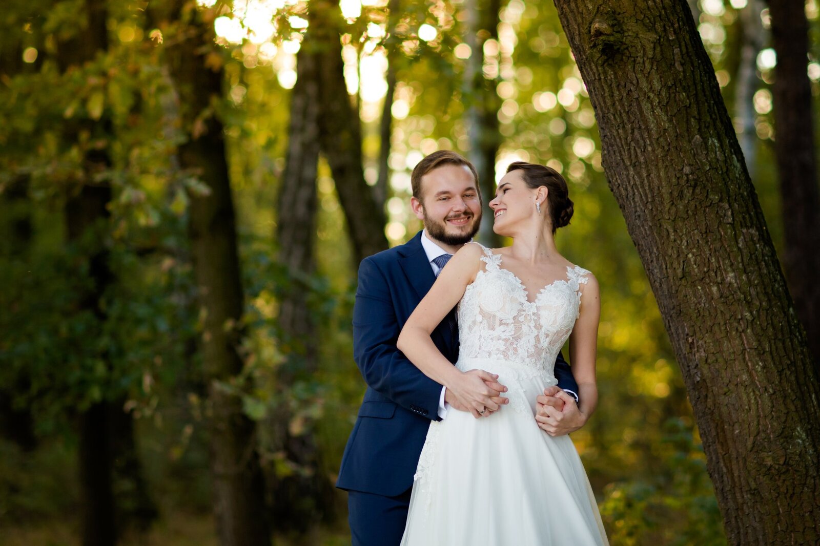 sesja ślubna w tychach, sesja slubna w tychach, jesienny plener slubny, jesienna sesja slubna, plener slubny slask, sesja slubna cieszyn, plener slubny cieszyn, sesja slubna paprocany, plener slubny paprocany, zdjecia slubne bielsko, fotografia slubna bielsko, jesienny plener slubny, jesienna sesja slubna, fotografia slubna zywiec, zdjecia slubne zywiec, fotografia slubna slask, fotografia slubna katowice, zdjecia slubne katowice, fotograf slubny katowice, zdjecia slubne bielsko, fotograf slubny bielsko, zdjecia slubne slask, dwoch fotografow na slub, fotografia slubna krakow, zdjecia slubne zywiec, fotografia slubna zywiec