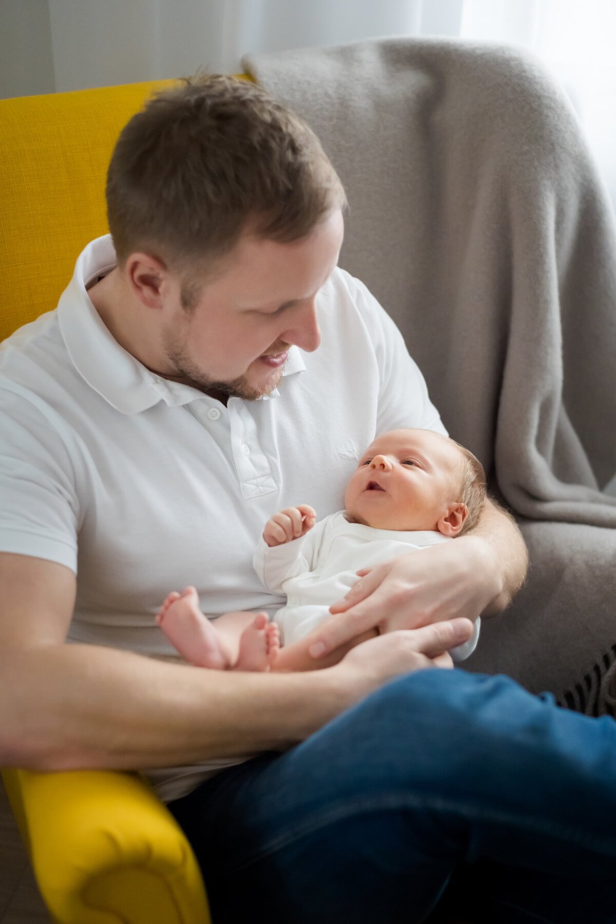 sesja noworodkowa w domu, sesja noworodkowa bielsko, fotografia dziecieca bielsko, zdjecia dzieci bielsko, fotografia rodzinna bielsko-biala, lifestylowa sesja rodzinna pszczyna, lifestylowe sesje rodzinne pszczyna, sesje dzieciece pszczyna, zdjecia dzieciece pszczyna, fotografia noworodkowa pszczyna, sesja rodzinna bielsko, fotografia rodzinna slask, fotograf czechowice, www.magiaobrazu.com