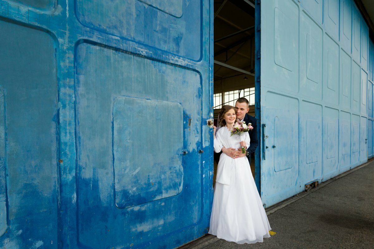 sesja ślubna na lotnisku, lotnisko w aleksandrowicach, sesja slubna na lotnisku, plener slubny na lotnisku, sesja lotnisko bielsko, fotograf slubny slask, zdjecia slubne slask, fotograf na slub slask, zdjecia slubne bielsko, fotografia slubna bielsko, fotografia slubna slask, fotografia slubna katowice, zdjecia slubne katowice, fotograf slubny katowice, fotografia slubna krakow, fotograf na slub krakow, zdjecia slubne krakow
