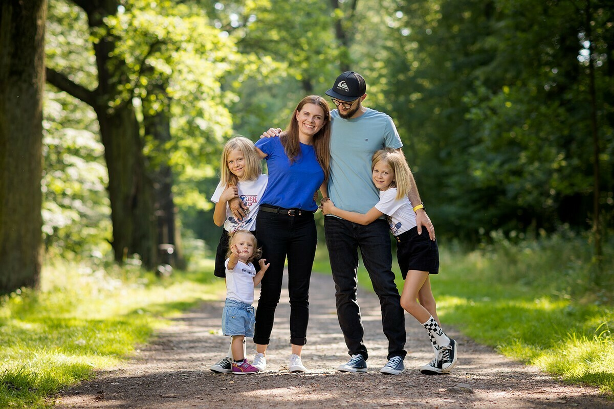 sesje rodzinne w naturze, lifestylowa sesja rodzinna pszczyna, sesja rodzinna z psem, sesje rodzinne z psem, zdjecia rodzinne z psem, lifestylowe sesje rodzinne pszczyna, sesje dzieciece pszczyna, zdjecia dzieciece pszczyna, sesja rodzinna bielsko, fotografia rodzinna slask, rodzina w plenerze slask, fotografia dziecieca bielsko, zdjecia dzieci bielsko, fotografia rodzinna bielsko-biala, fotografia rodzinna slask, fotograf rodzinny slask, fotograf czechowice, fotografia bielsko, zdjecia slask, www.magiaobrazu.com,