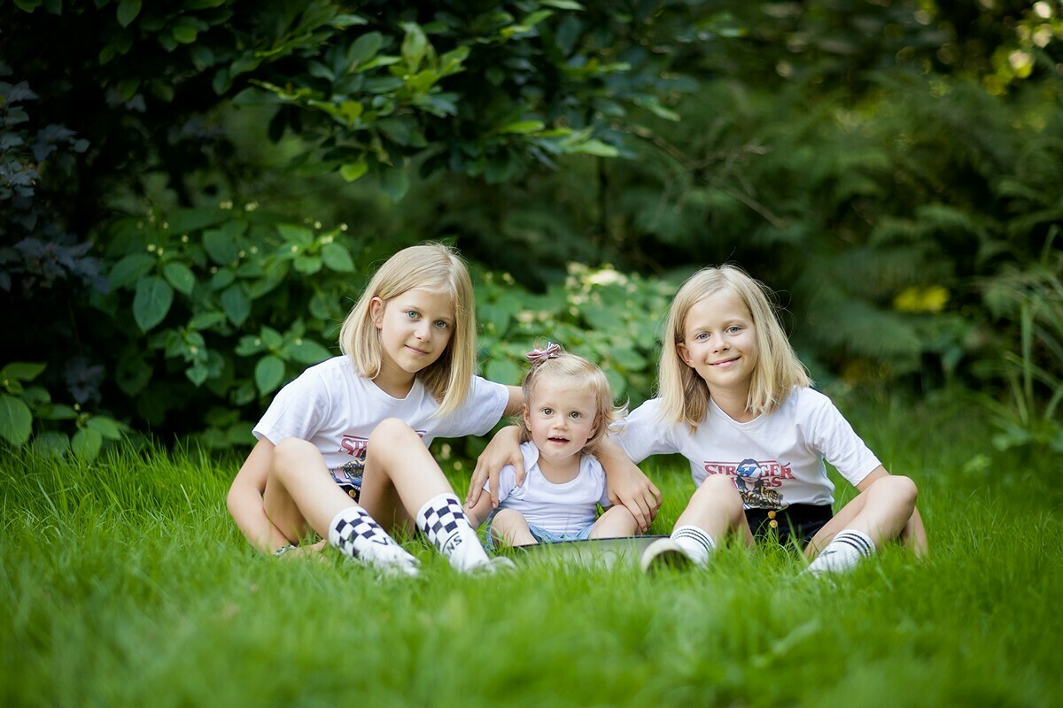 sesje rodzinne w naturze, lifestylowa sesja rodzinna pszczyna, sesja rodzinna z psem, sesje rodzinne z psem, zdjecia rodzinne z psem, lifestylowe sesje rodzinne pszczyna, sesje dzieciece pszczyna, zdjecia dzieciece pszczyna, sesja rodzinna bielsko, fotografia rodzinna slask, rodzina w plenerze slask, fotografia dziecieca bielsko, zdjecia dzieci bielsko, fotografia rodzinna bielsko-biala, fotografia rodzinna slask, fotograf rodzinny slask, fotograf czechowice, fotografia bielsko, zdjecia slask, www.magiaobrazu.com,