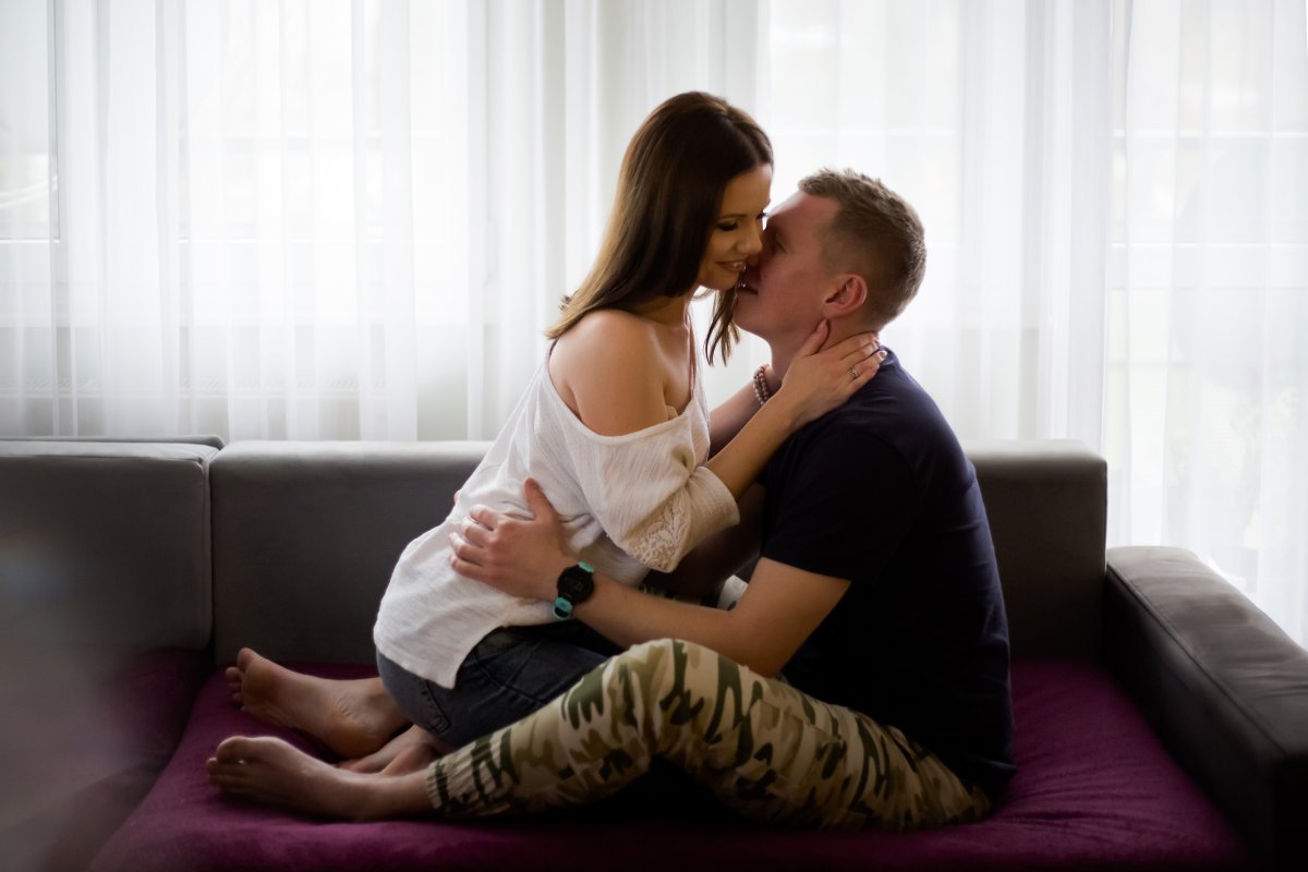 sesje sensualne bielsko, zdjecia sensualne bielsko, sesja intymna pary bielsko, zdjecia intymne pary bielsko, fotografia sensualna bielsko, sesje intymne bielsko, sesja sensualna pszczyna, sesje sensualne pszczyna, zmyslowa sesja pary, sesja walentynkowa bielsko, lozkowa sesja pary bielsko, zdjecia zmyslowe dla par bielsko, fotograf sesje sensualne, www.magiaobrazu.com, romantyczna sesja pary, sensual session, love photoshoot, sensual photoshoot, fotograf sesja intymna, fotograf zmyslowa sesja, fotograf sesja sensualna