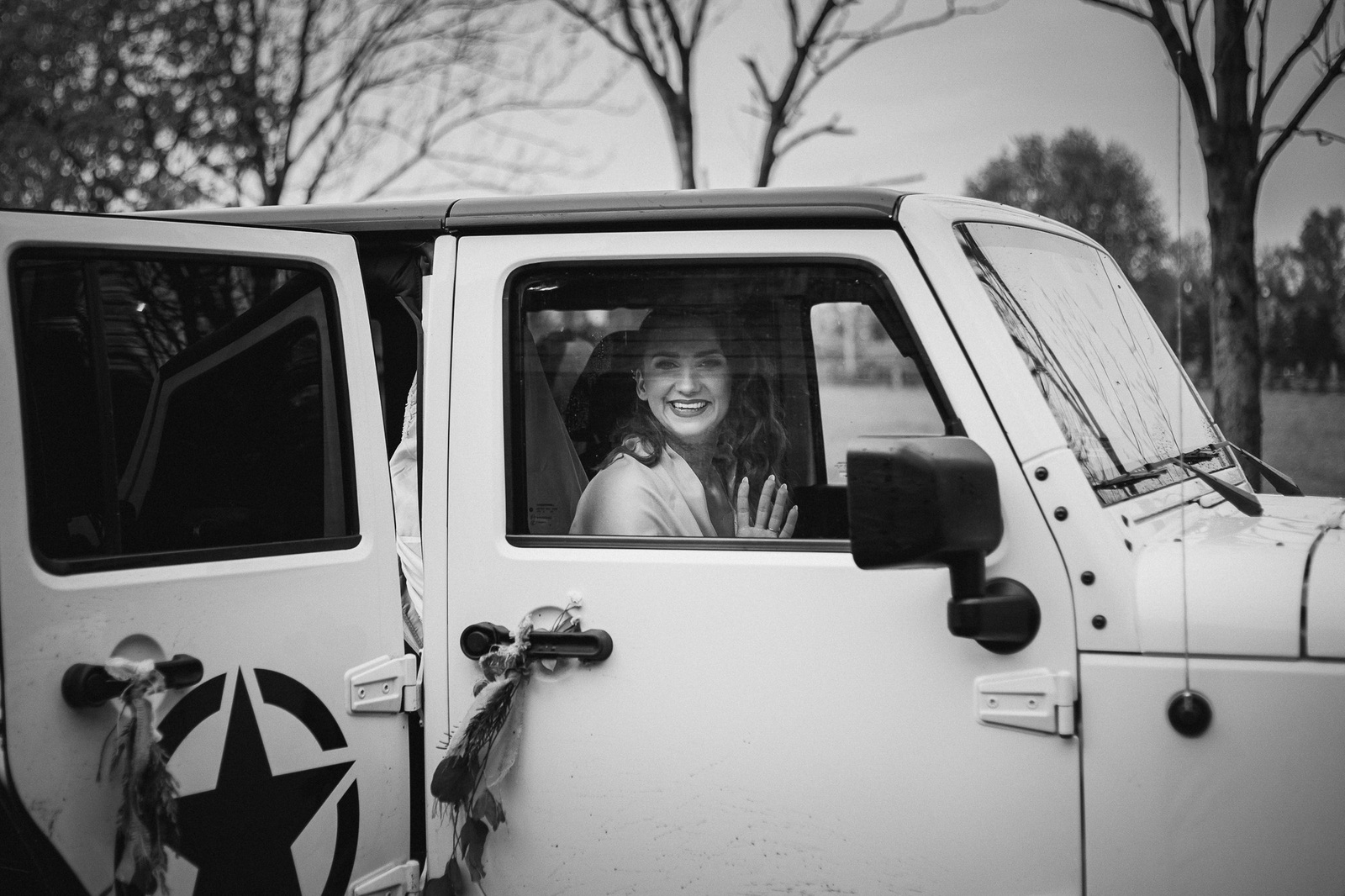 Ślub i wesele w drewnianej chacie - Magda i Paweł pobrali się w Gościńcu Szumnym w Jaworzu