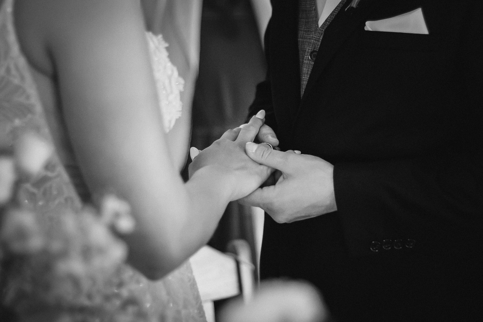 Ślub i wesele w drewnianej chacie - Magda i Paweł pobrali się w Gościńcu Szumnym w Jaworzu