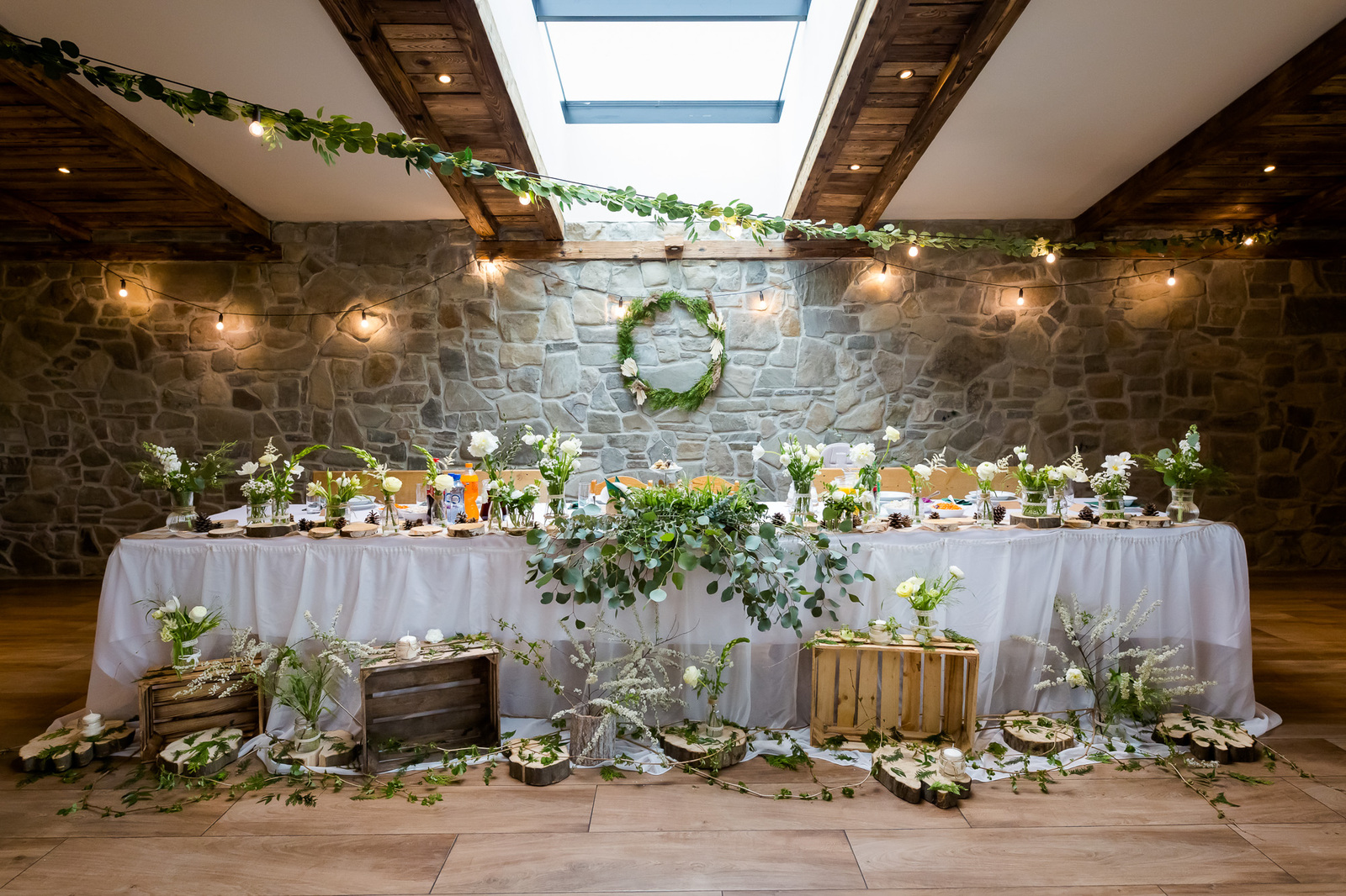 Ślub i wesele w drewnianej chacie - Magda i Paweł pobrali się w Gościńcu Szumnym w Jaworzu