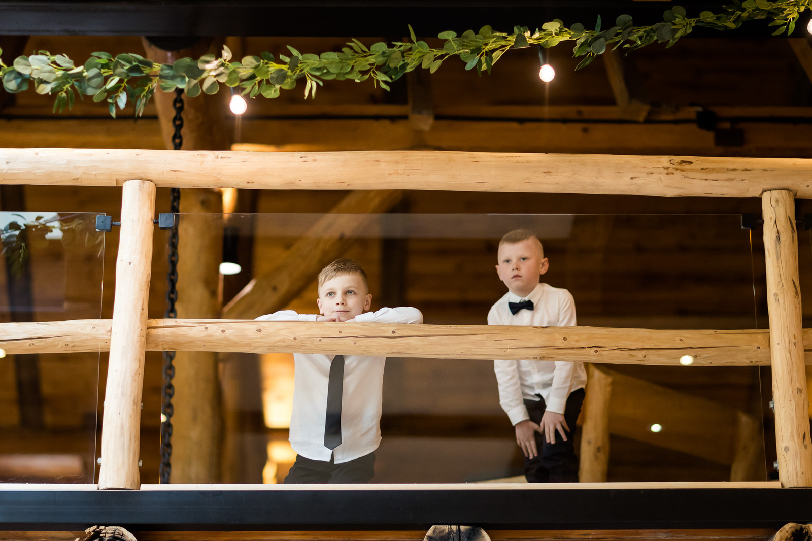 Ślub i wesele w drewnianej chacie - Magda i Paweł pobrali się w Gościńcu Szumnym w Jaworzu