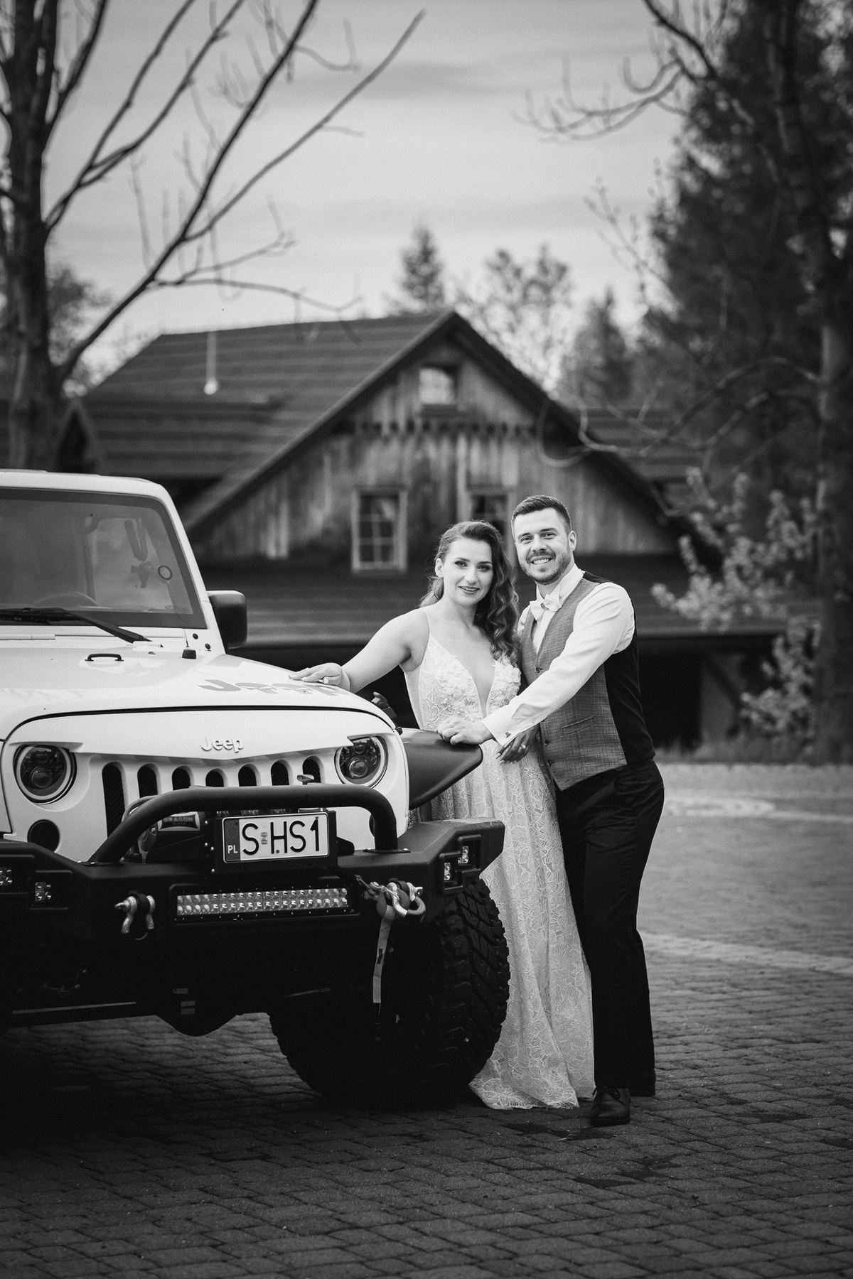 Ślub i wesele w drewnianej chacie - Magda i Paweł pobrali się w Gościńcu Szumnym w Jaworzu