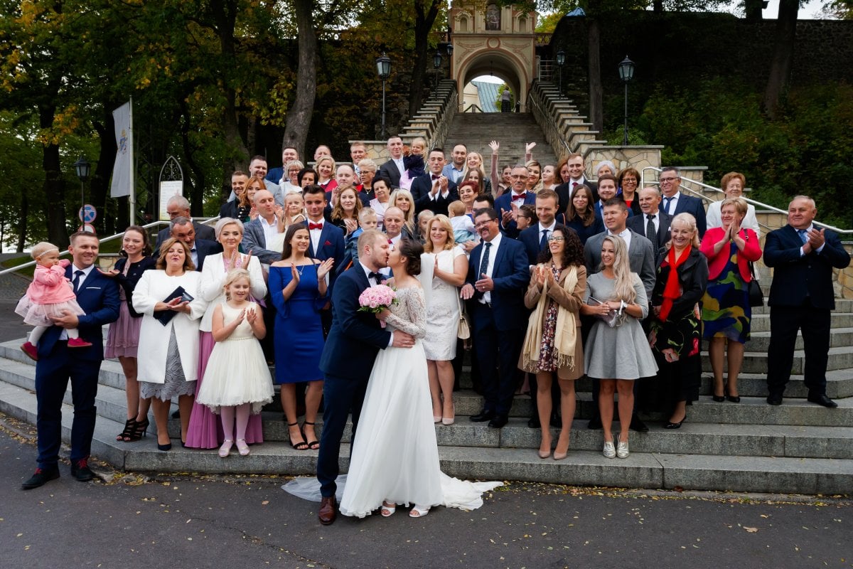 ślub na górze św Anny, fotografia slubna slask, zdjecia slubne bielsko, fotograf slubny opole, zdjecia slubne slask, fotograf slubny slask, fotograf na wesele slask, slub na gorze sw anny, bazylika na gorze sw anny, slub w bazylice na gorze sw anny, slub gora sw anny, zdjecia slubne katowice, dwoch fotografow na slub, fotografia slubna krakow, zdjecia slubne na slasku, fotografia weselna slask, naturalne zdjecia slubne, magia obrazu, amfiteatr na gorze sw anny, sesja slubna gora sw anny,