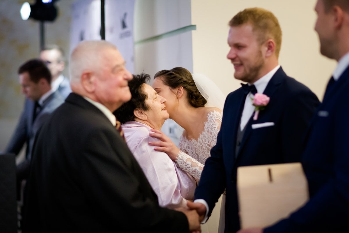 ślub na górze św Anny, fotografia slubna slask, zdjecia slubne bielsko, fotograf slubny opole, zdjecia slubne slask, fotograf slubny slask, fotograf na wesele slask, slub na gorze sw anny, bazylika na gorze sw anny, slub w bazylice na gorze sw anny, slub gora sw anny, zdjecia slubne katowice, dwoch fotografow na slub, fotografia slubna krakow, zdjecia slubne na slasku, fotografia weselna slask, naturalne zdjecia slubne, magia obrazu, amfiteatr na gorze sw anny, sesja slubna gora sw anny,