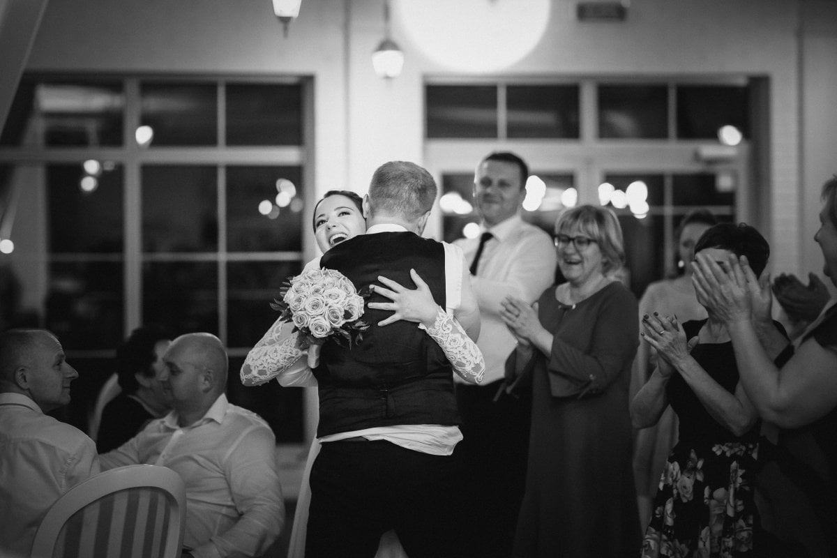 ślub na górze św Anny, fotografia slubna slask, zdjecia slubne bielsko, fotograf slubny opole, zdjecia slubne slask, fotograf slubny slask, fotograf na wesele slask, slub na gorze sw anny, bazylika na gorze sw anny, slub w bazylice na gorze sw anny, slub gora sw anny, zdjecia slubne katowice, dwoch fotografow na slub, fotografia slubna krakow, zdjecia slubne na slasku, fotografia weselna slask, naturalne zdjecia slubne, magia obrazu, amfiteatr na gorze sw anny, sesja slubna gora sw anny,