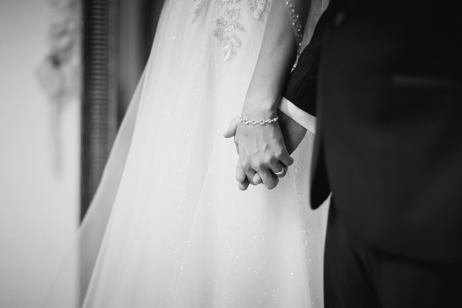 Zdjęcia z wesela Magdy i Rafała : Ślub w pięknym kościele w Goleszowie, przyjęcie w Dworku Stara Cynkownia w Czechowicach. Fotografia ślubna Śląsk